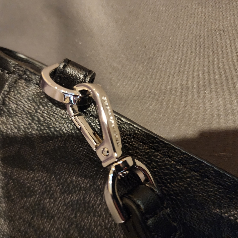 Michael Kors Maisey Large Pebbled Leather 3-in-1 tote bag - Picture 5 of 10